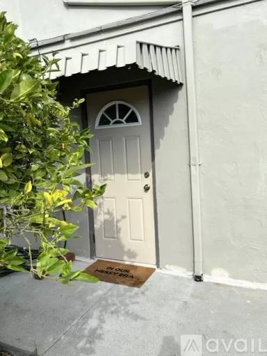 Main picture of 6742 Snowdon Ave