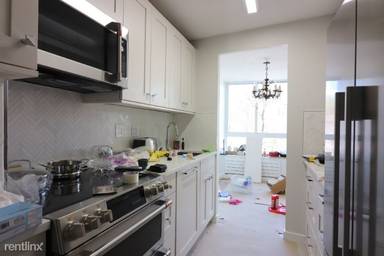 Main picture of 60 Babcock St Apartments