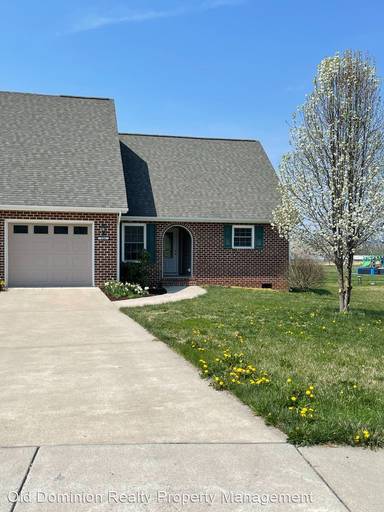 Main picture of 120 Hollen Mill Ct