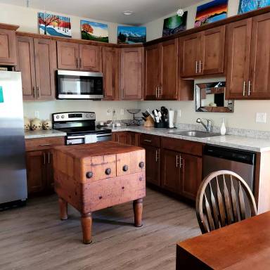 Main picture of 305 Joseph Ln
