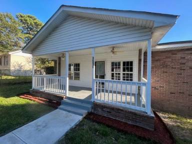 Main picture of 3530 Beaumont Ave