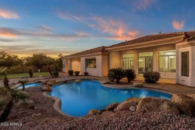 Main picture of 3403 E June Cir