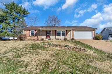 Main picture of 10 Appletree Ct