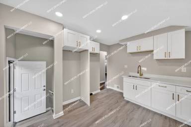 Main picture of 21422 Pembroke Ave