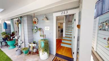 Main picture of 263 C Ave