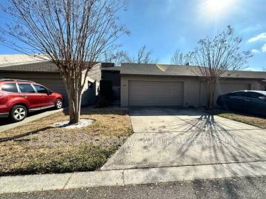 Main picture of 106 Eastwind Ln
