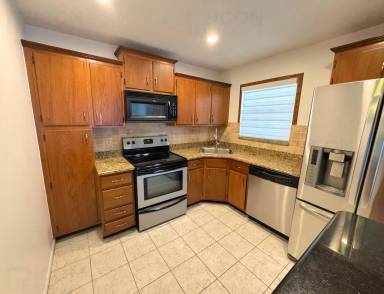 Main picture of 3283 Cocoplum Cir