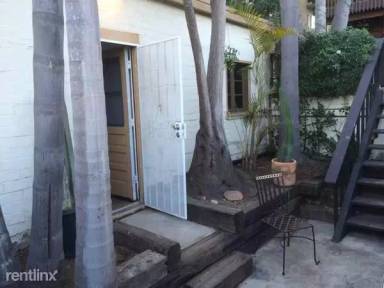 Main picture of 837 4th St