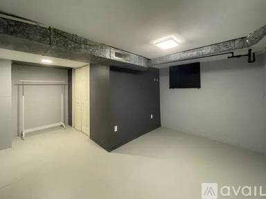 Main picture of 1013 Carolyn Ave