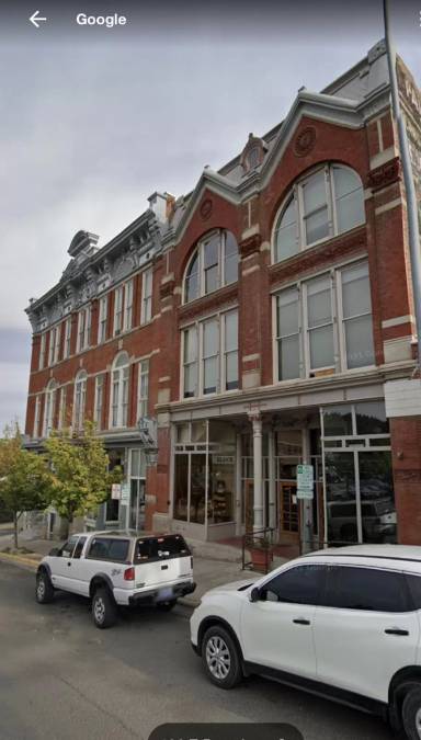Main picture of 106 East Broadway Street - 5