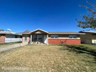 Main picture of 700 Santa Rosa Ave