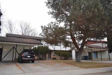 Main picture of 6712 W Douglas St