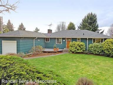 Main picture of 11409 28th Ave SW