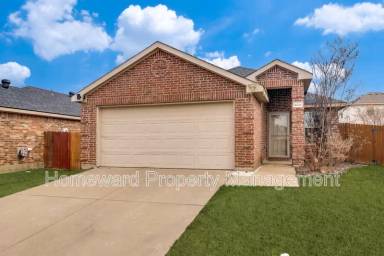 Main picture of 4024 Golden Rod Dr