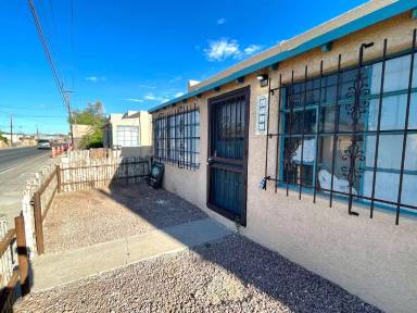 Main picture of 1717 Griegos Rd NW