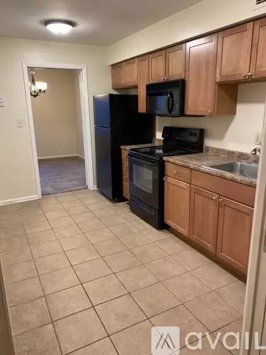 Main picture of 17103 Van Aken Blvd