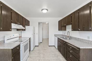 Main picture of OT - 107 East Hattie Avenue - 4