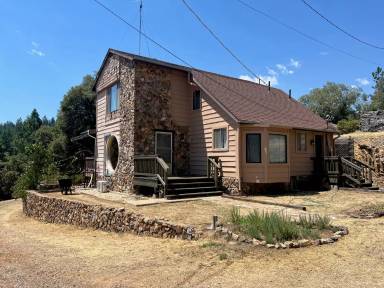 Main picture of 13982 Rose Ct