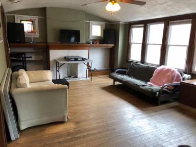 Main picture of 3370-72 N Downer Ave