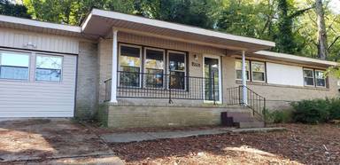 Main picture of 2701 Hilltop Ter NW