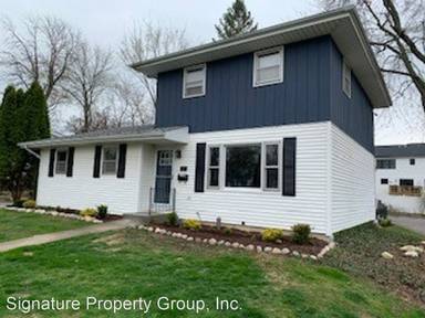 Main picture of 2 E Eureka Dr