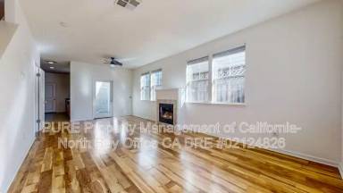 Main picture of 2638 N Village Dr