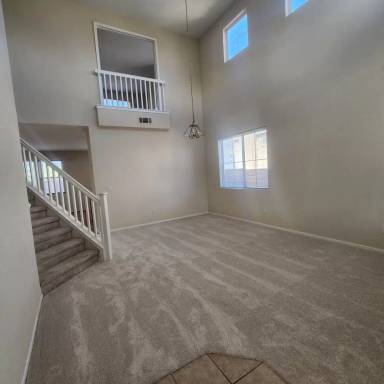 Main picture of 9 Fawn Glen Ct