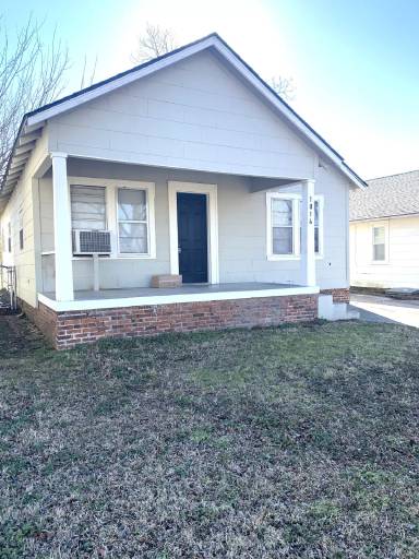 Main picture of 1014 S High School St