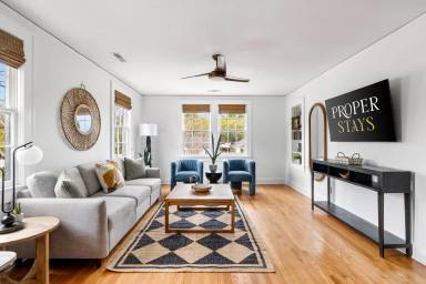 Main picture of 20 Dunnemann Ave