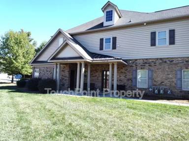 Main picture of 14616 Juventus St