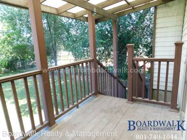 Main picture of 2226 W Heatherglen Dr