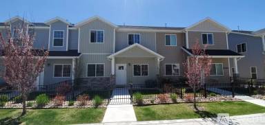 Main picture of 453 W 1570 N