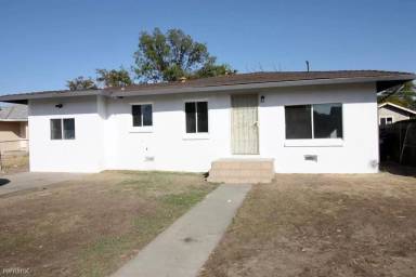 Main picture of 3610 Cypress St