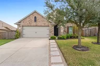 Main picture of 2923 Bluffstone Dr