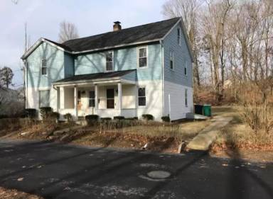 Main picture of 9 Wood St