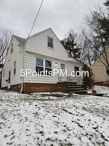 Main picture of 14435 Maple Ave