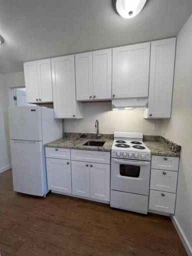 Main picture of Spar: 4209 30th Ave SW - 305