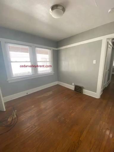 Main picture of 1233 Logan Ave