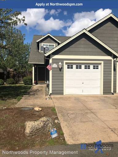 Main picture of 1298 Clearsprings Dr
