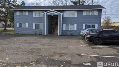 Main picture of 444 N 13th Ave