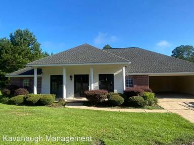 Main picture of 316 Romar Pl
