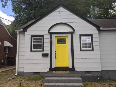 Main picture of 2608 Highland Ave