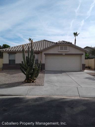 Main picture of 3007 S 92nd Cir