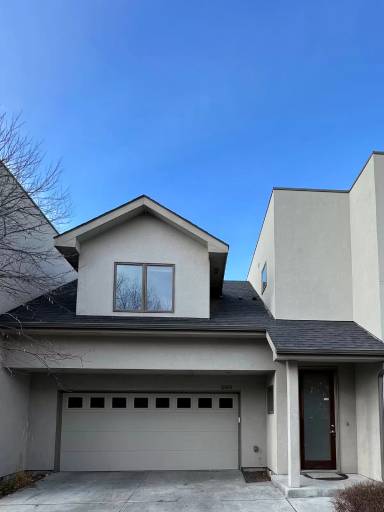 Main picture of 2169 S Gekeler Ln