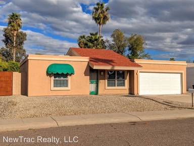 Main picture of 12801 N 38th Way