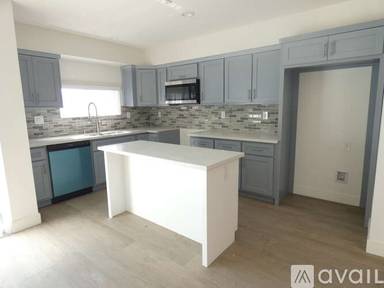 Main picture of 6003 Fair Ave