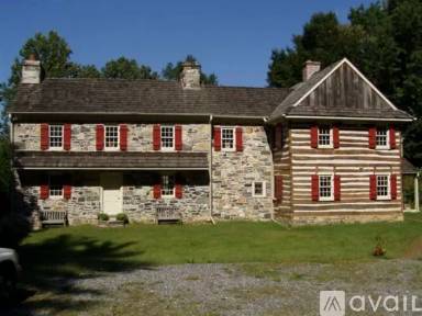 Main picture of 391 E Rose Tree Rd