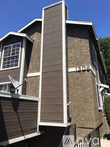 Main picture of 1306 S Mayflower Ave