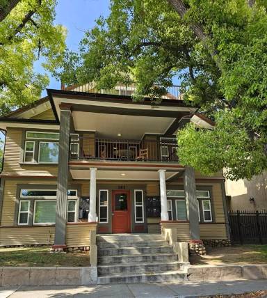 Main picture of 161 Chestnut St