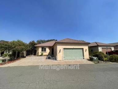 Main picture of 1942 Preservation Oak Dr